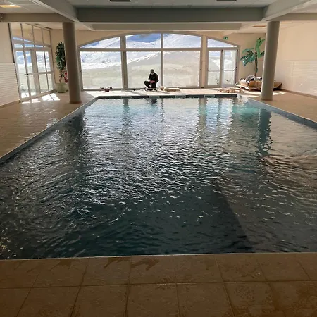 Piscine Et Fitness A La Mongie * Баньер-де-Бигор